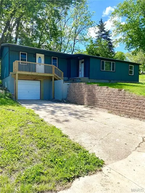 208 E High St, Steelville, MO 65565