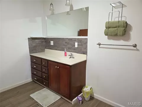 377 S Oak, Wappapello, MO 63966 photo 8