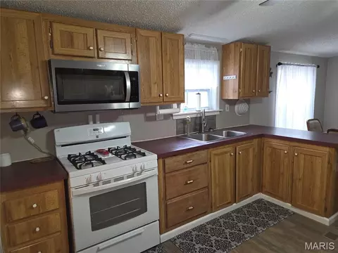 377 S Oak, Wappapello, MO 63966 photo 2
