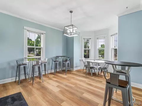 Dining - 6025 Third St, Imperial, MO 63052 photo 3 of 5