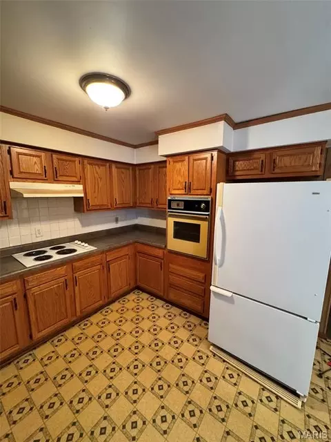 Kitchen - 107 E Wilkey, Risco, MO 63874 photo 2 of 2