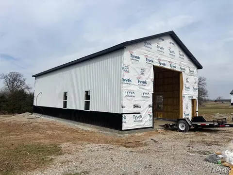 18945 Lambeau Trl, Monroe City, MO 63456
