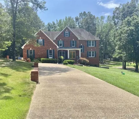 15336 Middle Creek Rd, Dexter, MO 63841