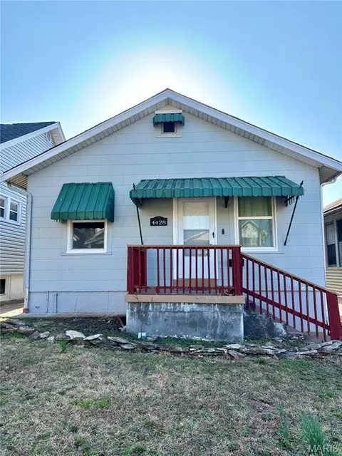 4428 Dewey Ave, Saint Louis, MO 63116