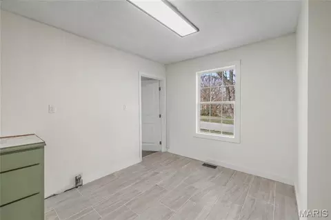 Other - 303 S Pine St, Dixon, MO 65459 photo 4 of 9