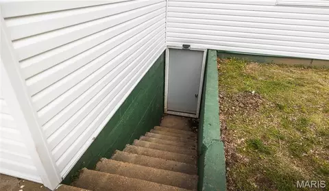 Other - 303 S Pine St, Dixon, MO 65459 photo 8 of 9
