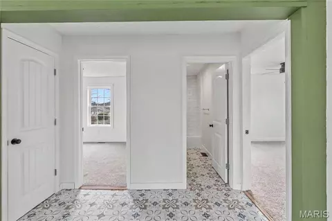 Entry Way - 303 S Pine St, Dixon, MO 65459 photo 2 of 3