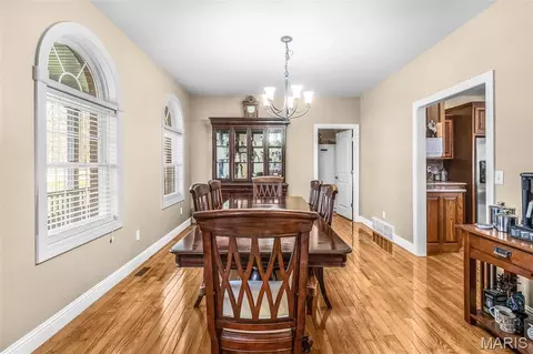 Dining - 112 Park Rd, Benton, MO 63736 photo 1 of 2