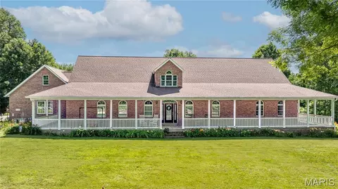 Exterior - 112 Park Rd, Benton, MO 63736 photo 6 of 14