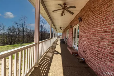 Exterior - 112 Park Rd, Benton, MO 63736 photo 5 of 14