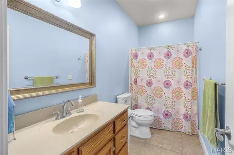 Bath - 112 Park Rd, Benton, MO 63736 photo 1 of 7