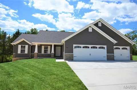 802 Depot Dr, Troy, MO 63379