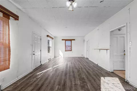 Living - 8621 Martony Ln, Berkeley, MO 63134 photo 3 of 3