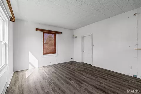 Living - 8621 Martony Ln, Berkeley, MO 63134 photo 1 of 3