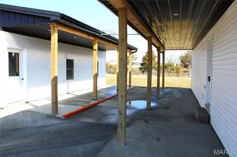 Exterior - 40825 Madison Trl, Perry, MO 63462 photo 3 of 4