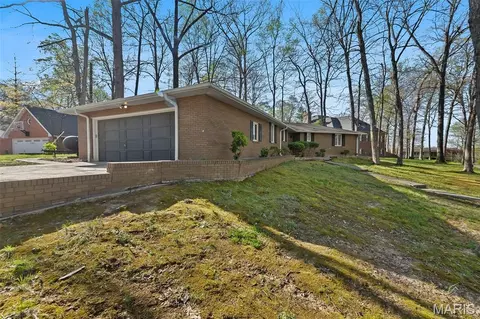 Exterior - 1206 Sioux Ave, Jackson, MO 63755 photo 3 of 7