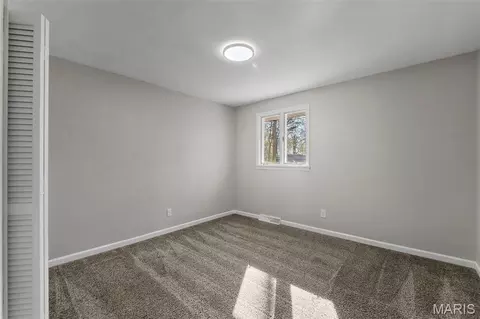 Bedroom - 1206 Sioux Ave, Jackson, MO 63755 photo 2 of 5