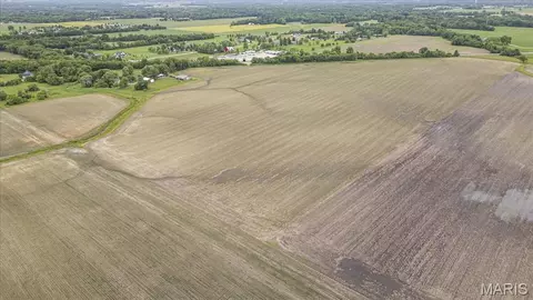 5238 N State Route 157, Edwardsville, IL 62025