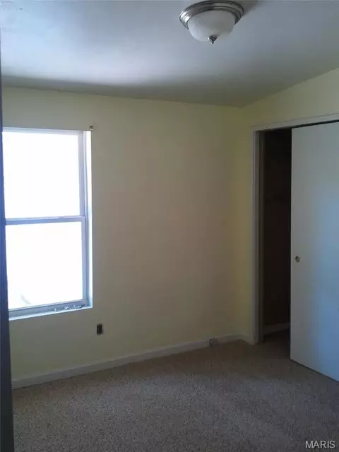 8501 Midwood Ave, Berkeley, MO 63134 photo 6