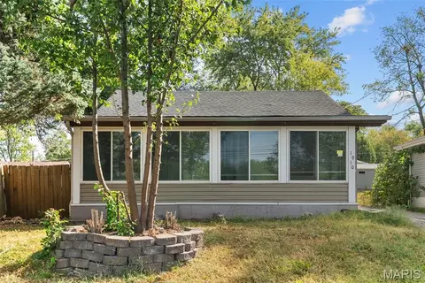 1910 Leondale Ave, Saint Louis, MO 63114