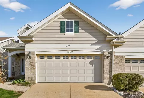 4209 Consett Dr, Oakville, MO 63129
