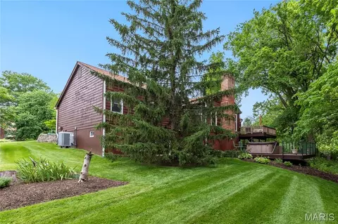 Exterior - 1334 Rusticview Dr, Ballwin, MO 63011 photo 7 of 9