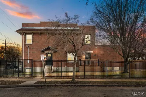4400 Norfolk Ave, Saint Louis, MO 63110