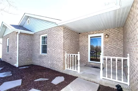 320 Harvest St, Millstadt, IL 62260