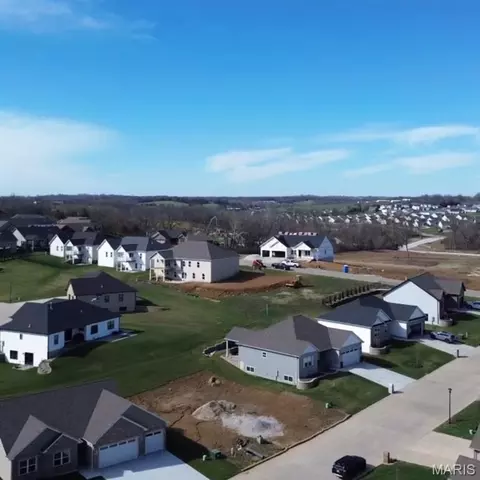 2781 Earth Crest Dr, Washington, MO 63090 photo 5