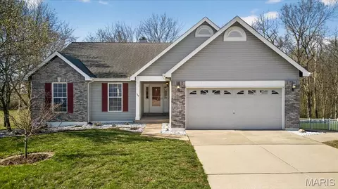 164 Keystone Crossing Dr, O'fallon, MO 63368