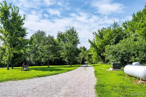 Exterior - 2 Whitetail Ridge Rd, Eolia, MO 63344 photo 9 of 30