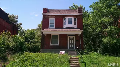 1389 Hamilton Ave, Saint Louis, MO 63112
