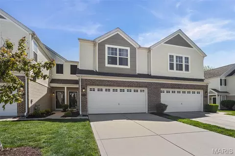 1922 Celebration Park Cir, Belleville, IL 62220