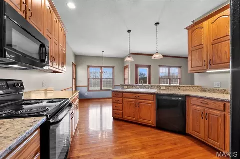 Kitchen - 243 Eagle Ridge Ln, Jackson, MO 63755 photo 2 of 2