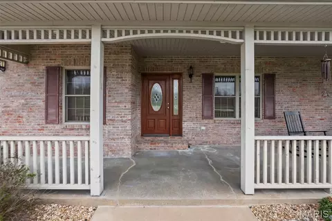 Exterior - 243 Eagle Ridge Ln, Jackson, MO 63755 photo 3 of 8