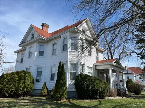 Other - 101 E 1st North St, Mount Olive, IL 62069 photo 1 of 15