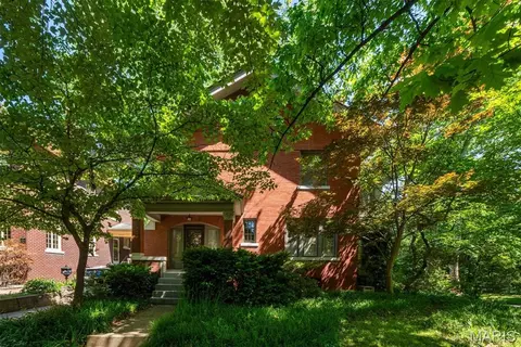 4501 Tower Grove Pl, Saint Louis, MO 63110