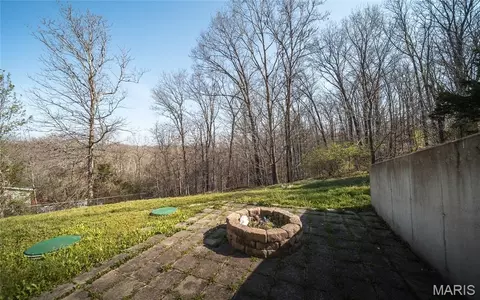 Exterior - 13458 Toffee Ln, Saint Robert, MO 65584 photo 4 of 9