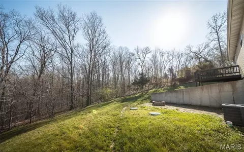Exterior - 13458 Toffee Ln, Saint Robert, MO 65584 photo 3 of 9