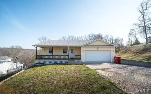 Exterior - 13458 Toffee Ln, Saint Robert, MO 65584 photo 8 of 9