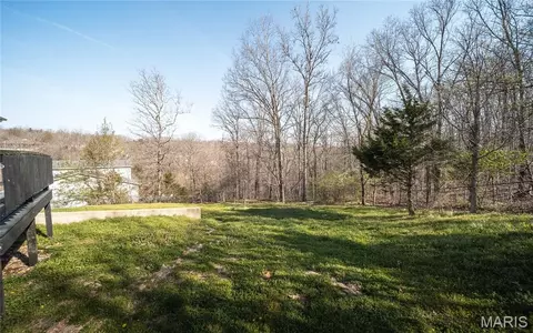 Exterior - 13458 Toffee Ln, Saint Robert, MO 65584 photo 5 of 9