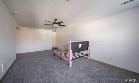 Bedroom - 13458 Toffee Ln, Saint Robert, MO 65584 photo 4 of 9