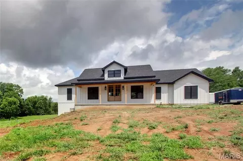 8935 Idell Crk, Hannibal, MO 63401