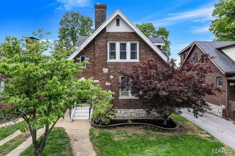3854 Loughborough Ave, Saint Louis, MO 63116