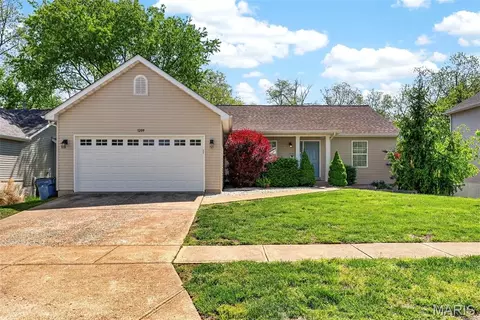 1259 Rockwood Forest Dr, Arnold, MO 63010