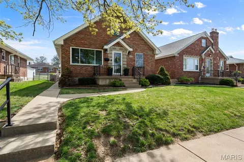 5662 Tholozan Ave, Saint Louis, MO 63109