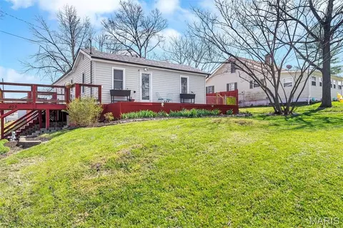 402 Elm St, Pevely, MO 63070