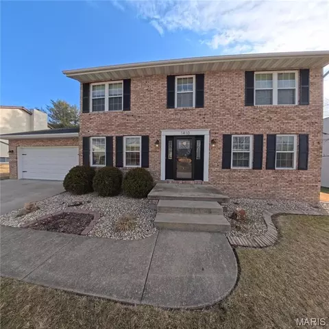 1410 Red Fox Trl, O'fallon, IL 62269