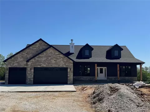 108 Hickory Heits Ct, Moscow Mills, MO 63362