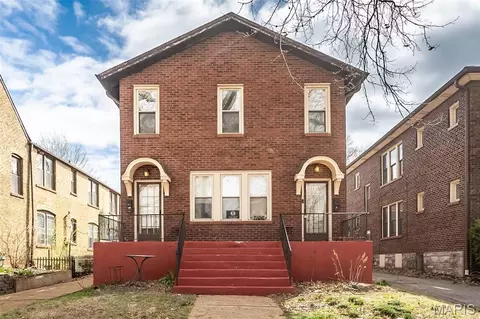 7106 Amherst Ave, Saint Louis, MO 63130